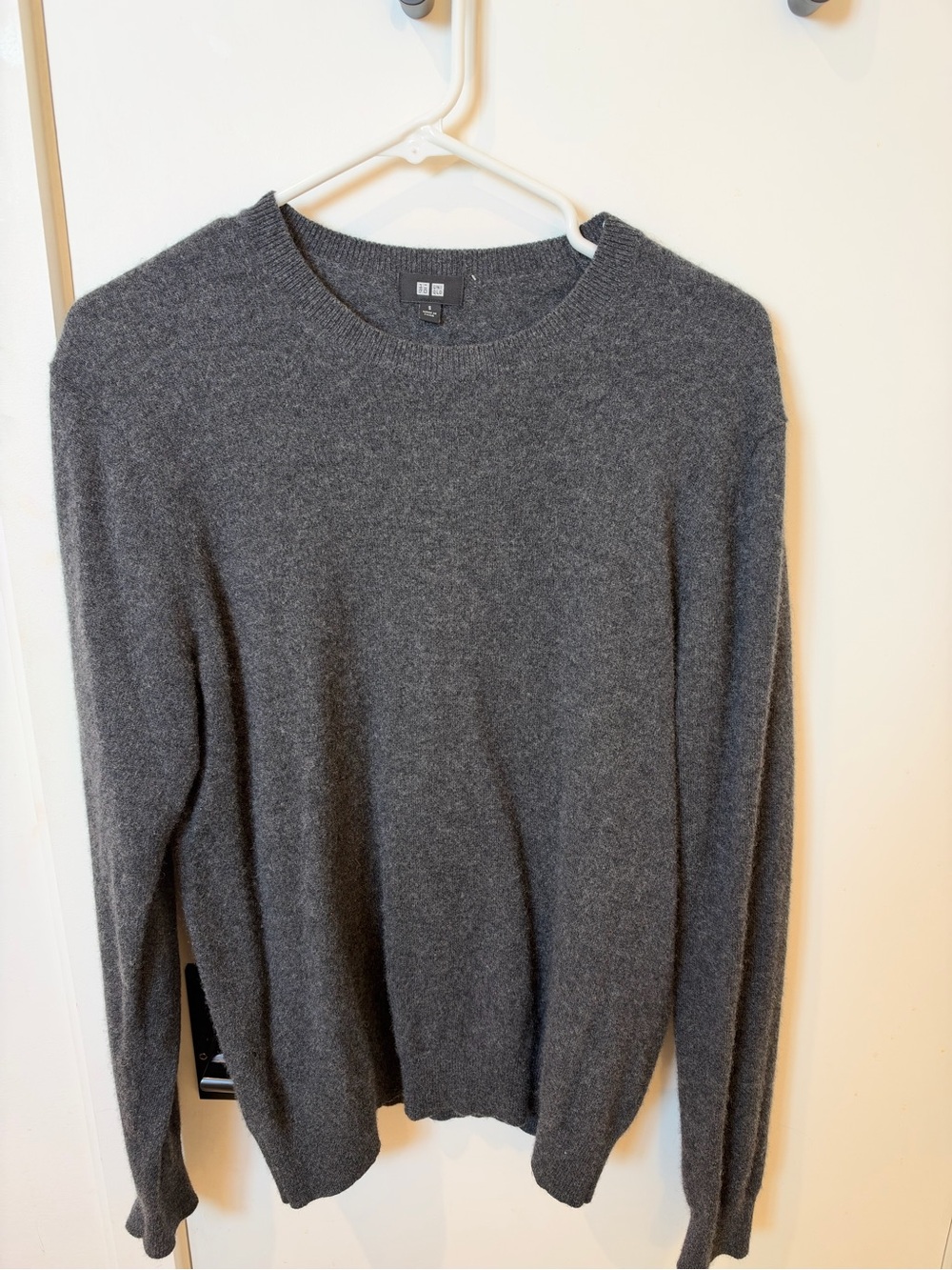 100% cashmere sweater